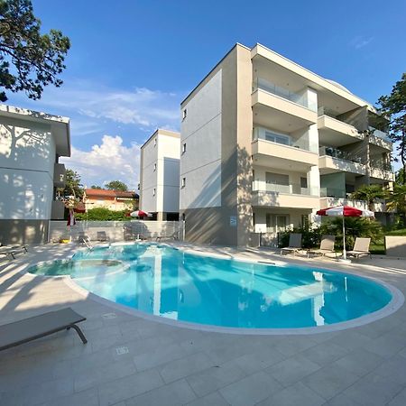 Residence Melograno Бибионе Экстерьер фото