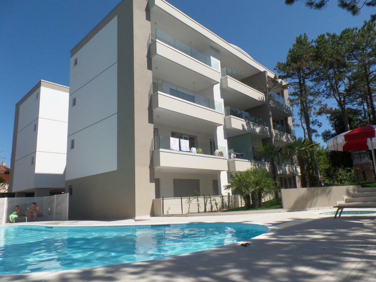 Residence Melograno Бибионе Экстерьер фото