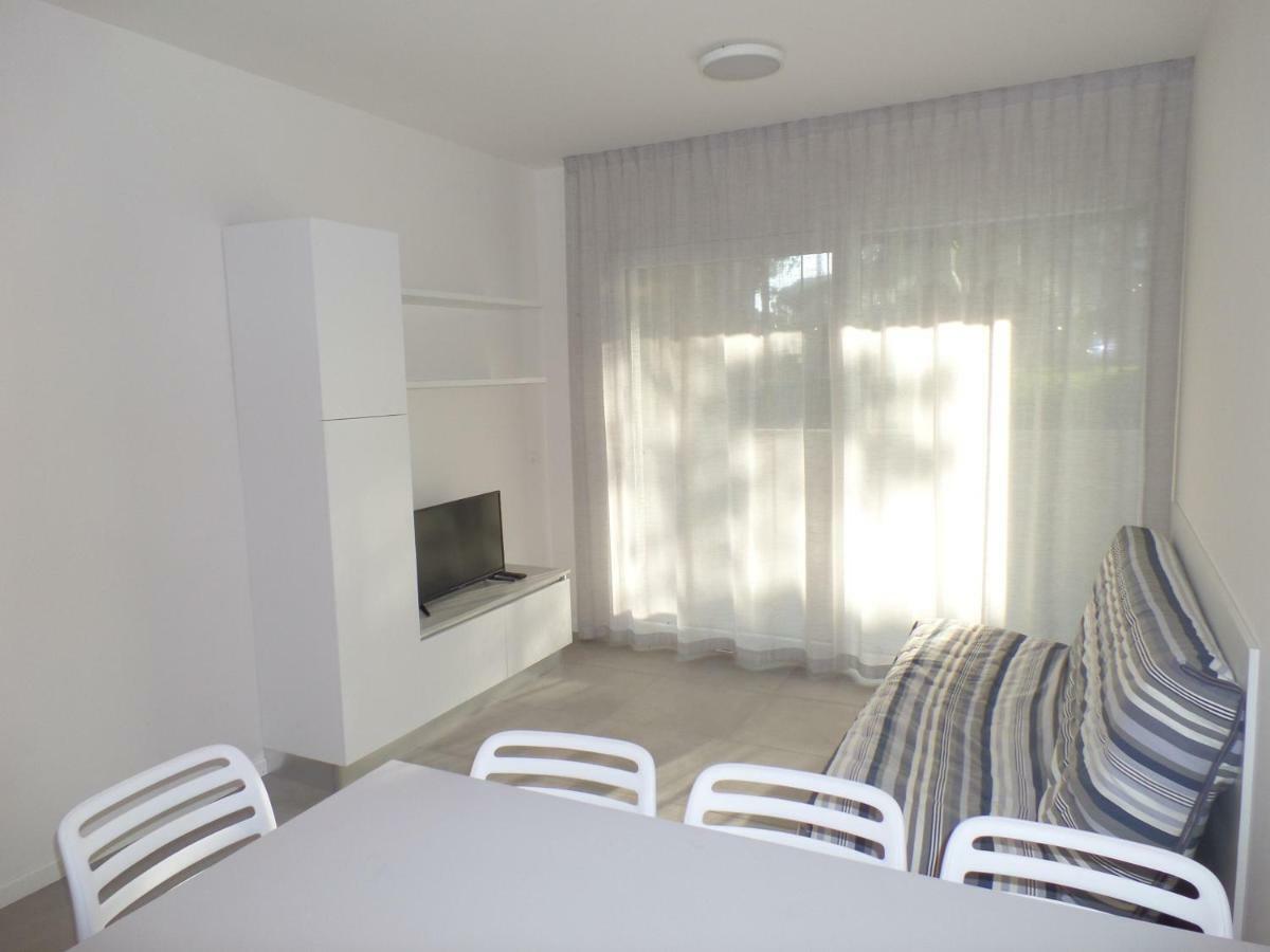 Residence Melograno Бибионе Экстерьер фото